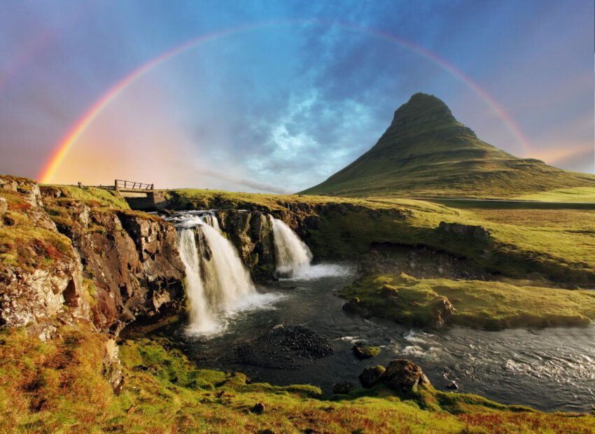 Flights to Iceland